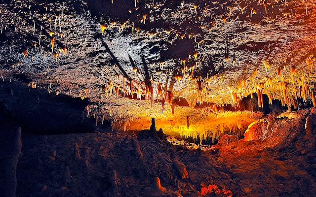 Jaskinia Niedźwiedzia w Kletnie – największa jaskinia w Sudetach