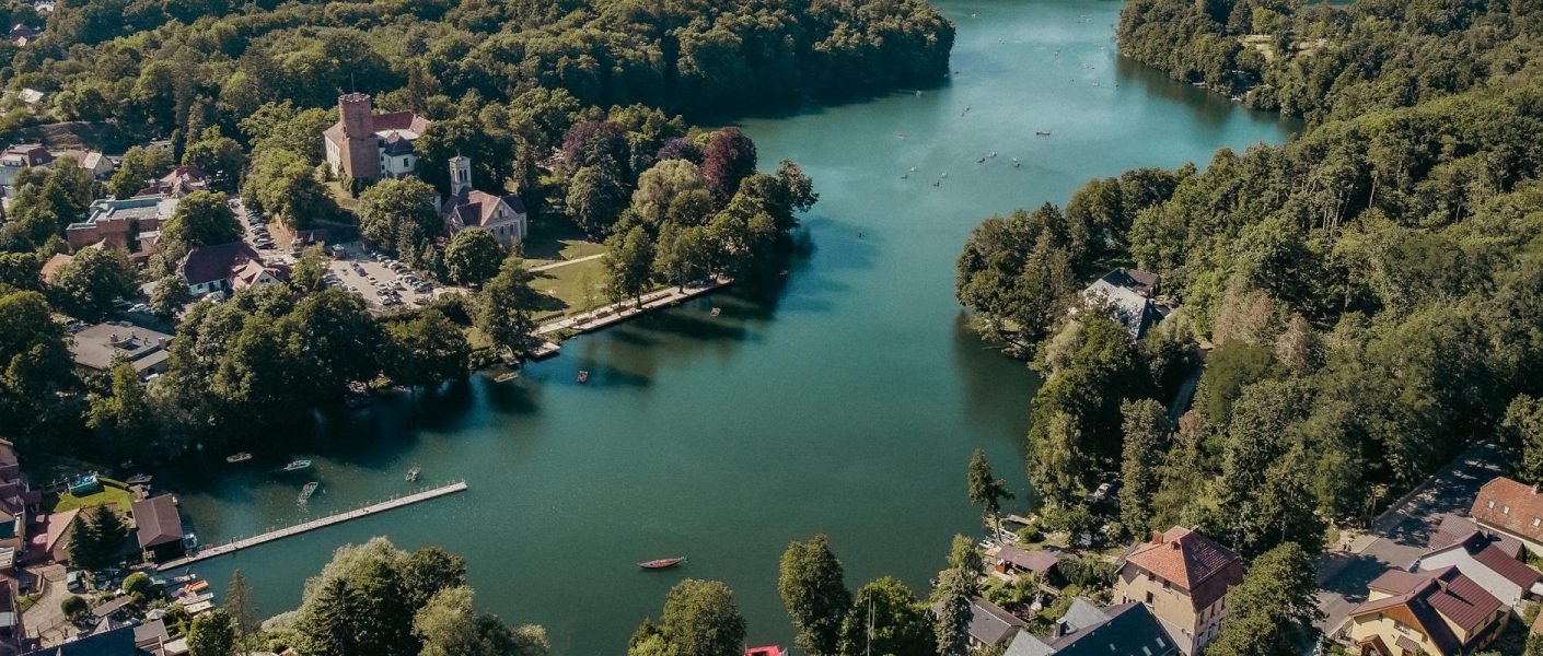 Lubuskie – kraina winnic i jezior: jakie atrakcje turystyczne czekają na turystów?