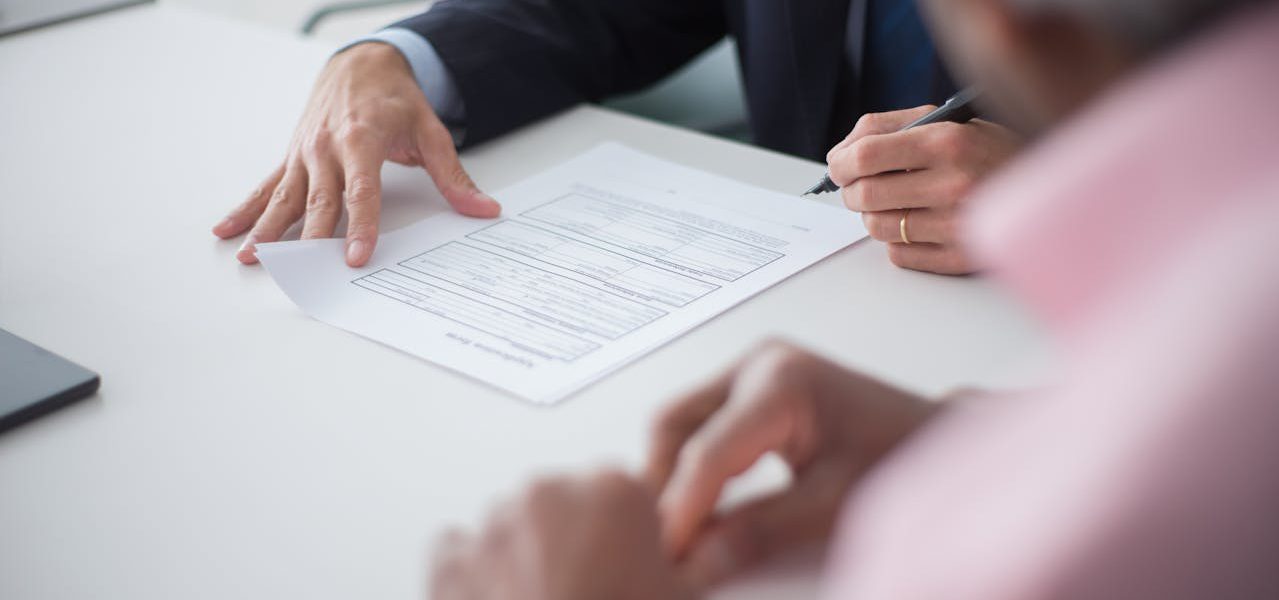 wsparcie prawne od doświadczonego radcy prawnego